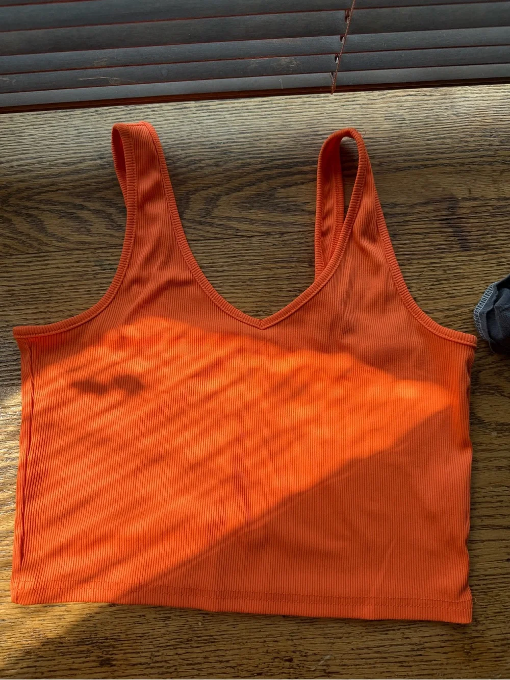 SHEIN Bright Orange Ribbed Crop Tank
